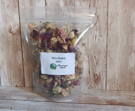 malva-lesnaya-prosvirnik-tsvetki
